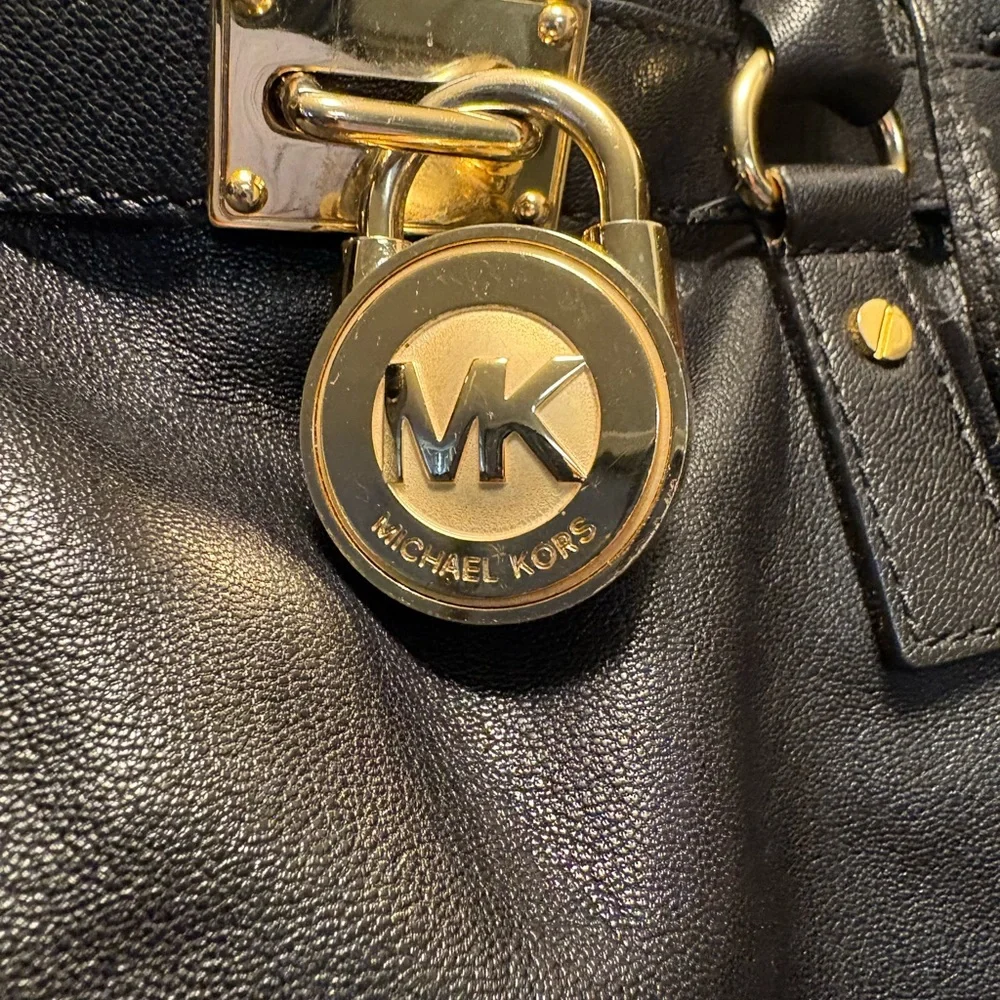 Michael Kors Black Leather Tote with Gold Chain Detail - Picture 2 of 7